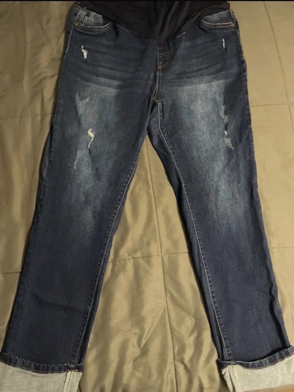 Maternity XL Dark Wash Distressed Women’s Jeans - Classic Blue